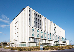 東京地方裁判所立川支部の画像