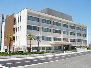 横浜地方裁判所横須賀支部の画像