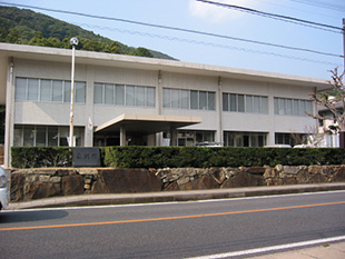 長崎地方裁判所厳原支部の画像