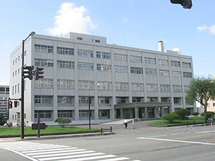 秋田地方裁判所本庁の画像