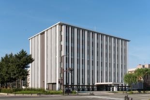 秋田地方裁判所本庁の画像
